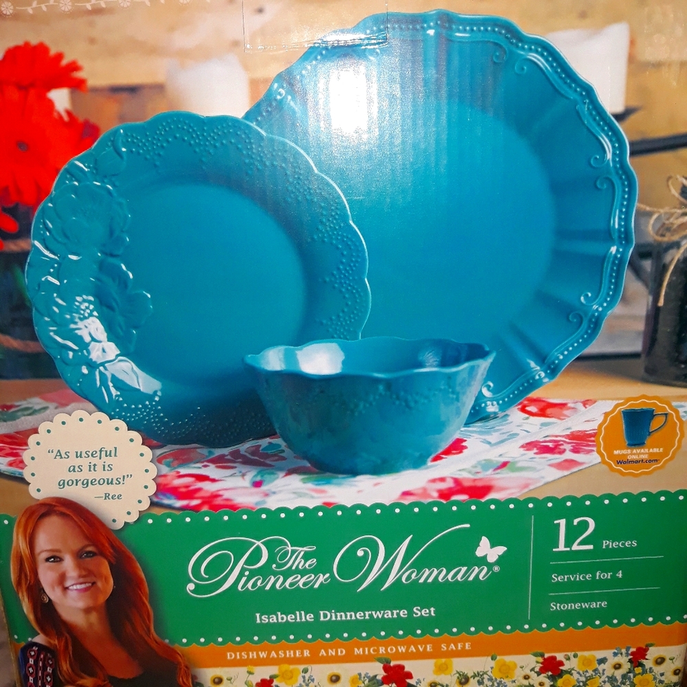 The Pioneer Woman Tableware